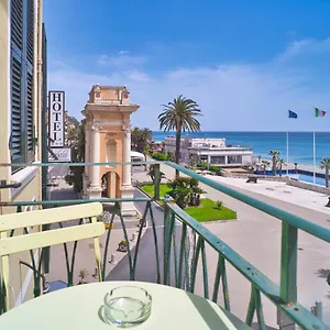 https://medusa-apartment-piazza.hotelitalianriviera.com